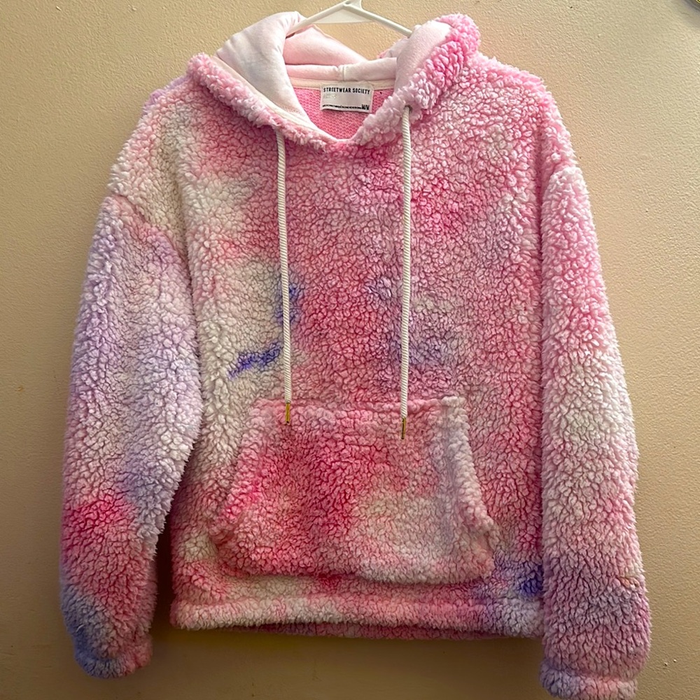 I’m selling a fuzzy street wear society sweater